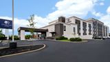 DoubleTree by Hilton St. Louis Airport Exterior