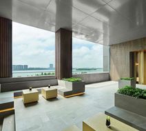 Hilton Suzhou Yinshan Lake Lobby