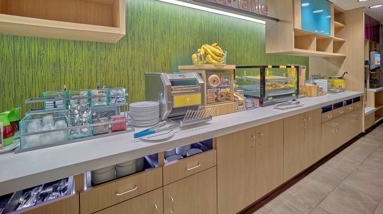 <b>Home2 Suites by Hilton Wayne Restaurant</b>. Images powered by <a href="https://iceportal.shijigroup.com/" title="IcePortal" target="_blank">IcePortal</a>.