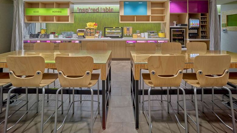 <b>Home2 Suites by Hilton Wayne Restaurant</b>. Images powered by <a href="https://iceportal.shijigroup.com/" title="IcePortal" target="_blank">IcePortal</a>.