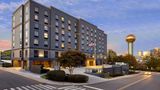 <b>Cumberland House Knoxville, TC by Hilton Exterior</b>. Images powered by <a href="https://iceportal.shijigroup.com/" title="IcePortal" target="_blank">IcePortal</a>.