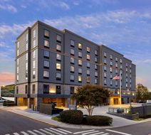 Cumberland House Knoxville, TC by Hilton Exterior