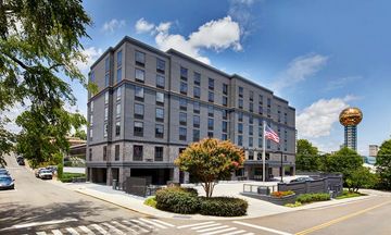 Cumberland House Knoxville, TC by Hilton