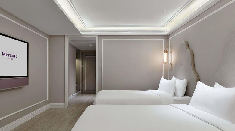 <b>Mercure Xiamen On the Bund Room</b>. Images powered by <a href="https://iceportal.shijigroup.com/" title="IcePortal" target="_blank">IcePortal</a>.