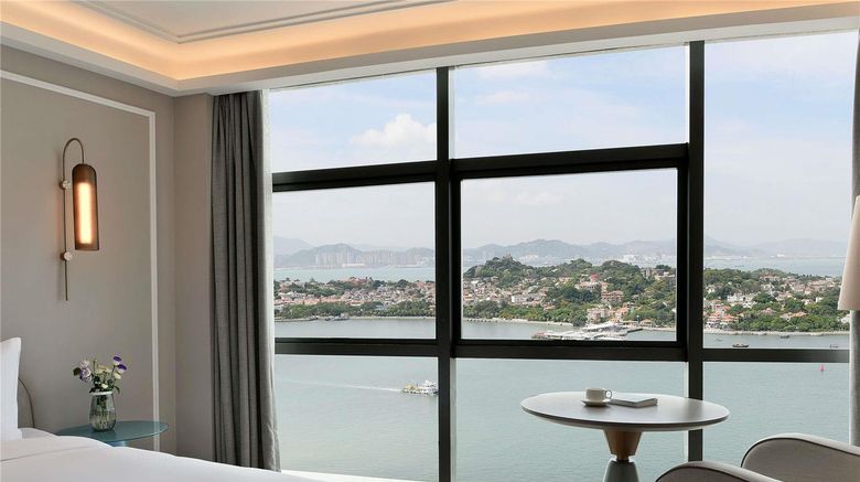 <b>Mercure Xiamen On the Bund Room</b>. Images powered by <a href="https://iceportal.shijigroup.com/" title="IcePortal" target="_blank">IcePortal</a>.