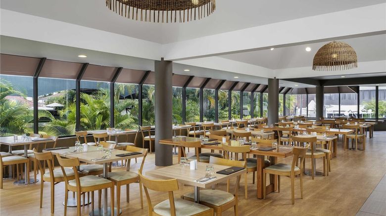 <b>Mercure Rockhampton Restaurant</b>. Images powered by <a href="https://iceportal.shijigroup.com/" title="IcePortal" target="_blank">IcePortal</a>.