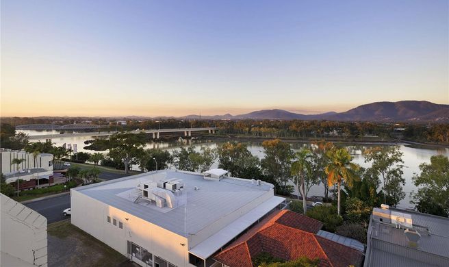 Mercure Rockhampton Exterior