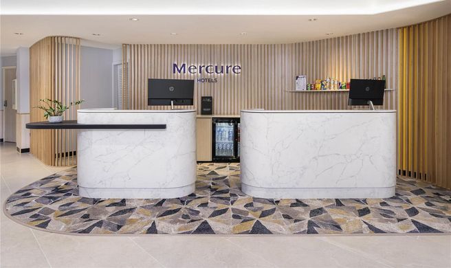 Mercure Rockhampton Exterior