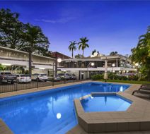 Mercure Rockhampton Exterior