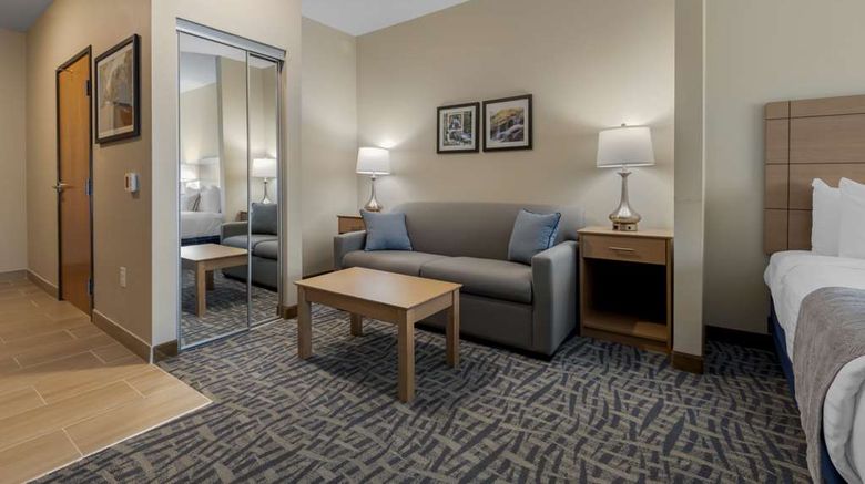 <b>Best Western Plus Rumford Falls Room</b>. Images powered by <a href="https://iceportal.shijigroup.com/" title="IcePortal" target="_blank">IcePortal</a>.