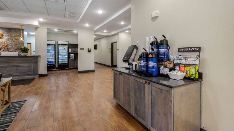 <b>Best Western Plus Rumford Falls Lobby</b>. Images powered by <a href="https://iceportal.shijigroup.com/" title="IcePortal" target="_blank">IcePortal</a>.