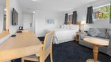 <b>Kootenay Lakeview Resort, BW Signature Room</b>. Images powered by <a href="https://iceportal.shijigroup.com/" title="IcePortal" target="_blank">IcePortal</a>.