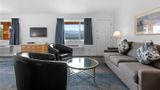 <b>Kootenay Lakeview Resort, BW Signature Suite</b>. Images powered by <a href="https://iceportal.shijigroup.com/" title="IcePortal" target="_blank">IcePortal</a>.