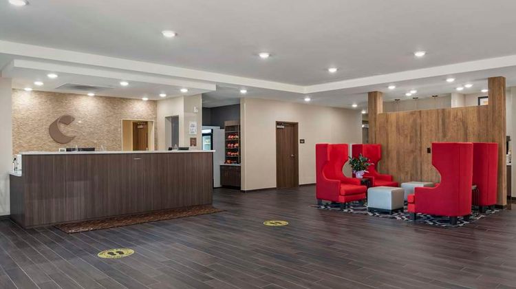 Comfort Inn & Suites Downtown near Univ Lobby