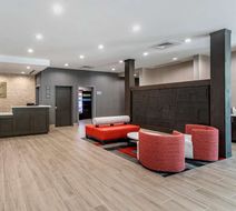 Comfort Inn and Suites Olive Branch Lobby