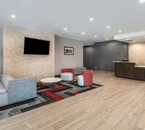 Comfort Inn and Suites Olive Branch Lobby