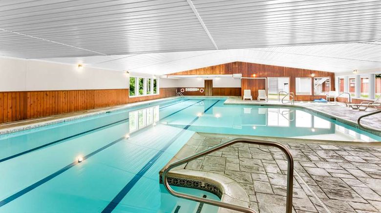 <b>Quality Inn and Suites Gorham Riverside Pool</b>. Images powered by <a href="https://iceportal.shijigroup.com/" title="IcePortal" target="_blank">IcePortal</a>.