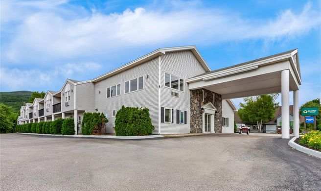 Quality Inn and Suites Gorham White Mountains Exterior