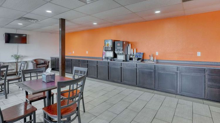 Econo Lodge Restaurant
