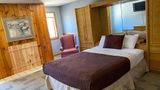 Travelodge by Wyndham Lincoln Suite