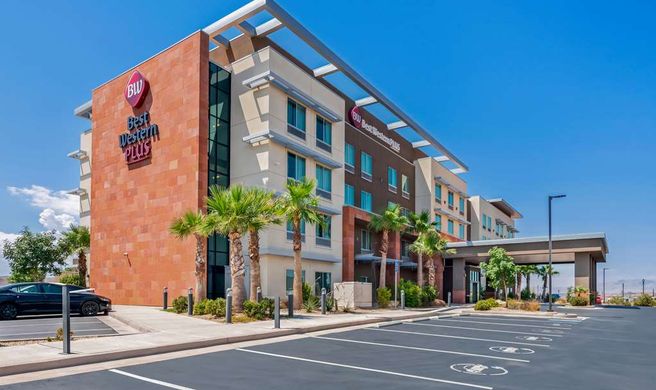 Best Western Plus Settlers Point Exterior