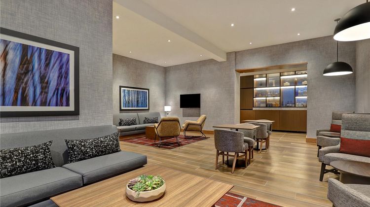 Hyatt Place Prince George Lobby