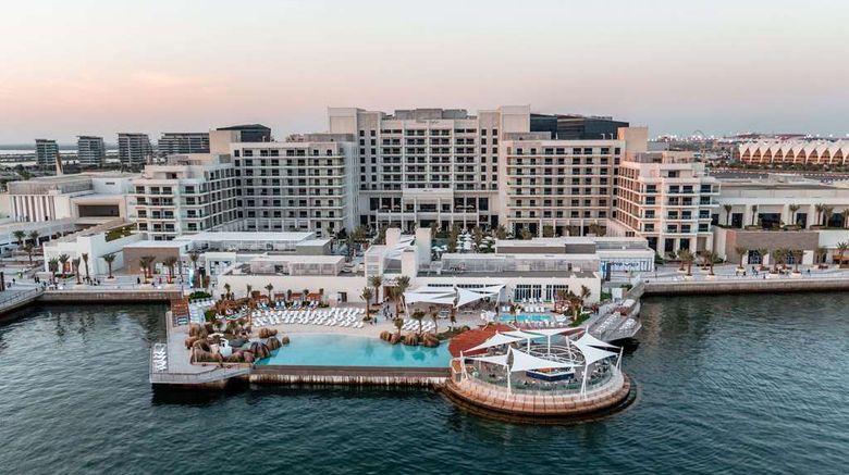 <b>Hilton Abu Dhabi Yas Island Exterior</b>. Images powered by <a href="https://iceportal.shijigroup.com/" title="IcePortal" target="_blank">IcePortal</a>.