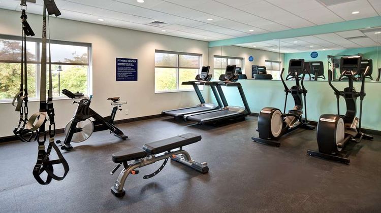 Tru by Hilton Manchester Downtown Health