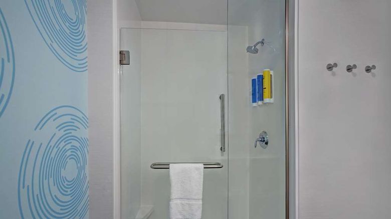 <b>Tru by Hilton Stoughton Room</b>. Images powered by <a href="https://iceportal.shijigroup.com/" title="IcePortal" target="_blank">IcePortal</a>.