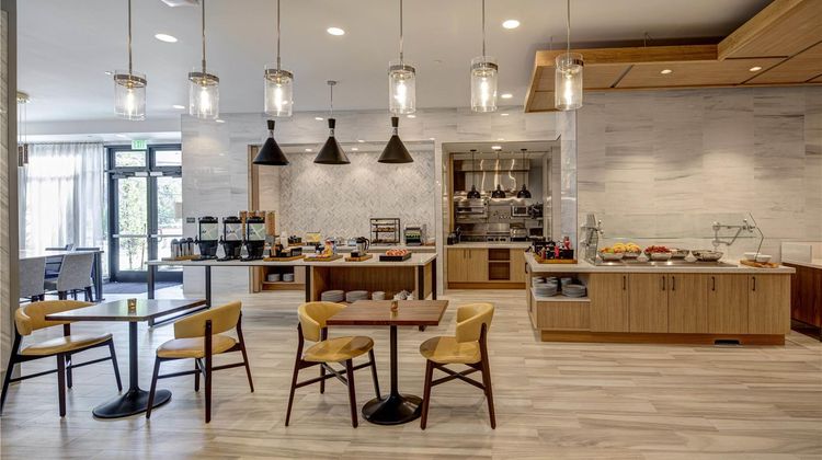 Hilton Garden Inn Wilsonville Restaurant