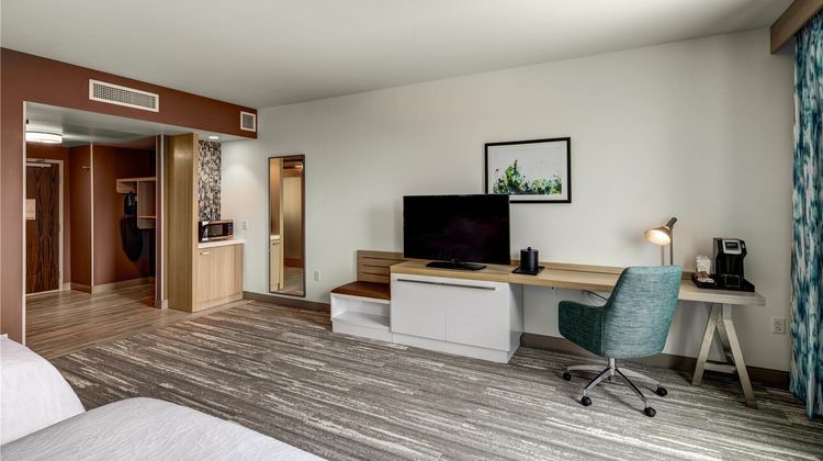 Hilton Garden Inn Wilsonville Room