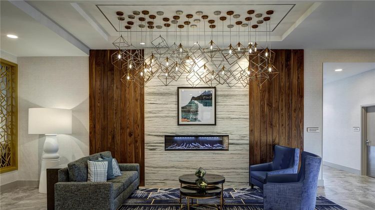 Hilton Garden Inn Wilsonville Lobby