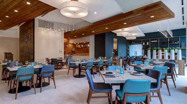 Hilton Garden Inn Anaheim Resort Restaurant
