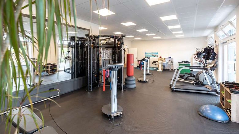 <b>Augsburg-Hotel Sonnenhof Health</b>. Images powered by <a href="https://iceportal.shijigroup.com/" title="IcePortal" target="_blank">IcePortal</a>.