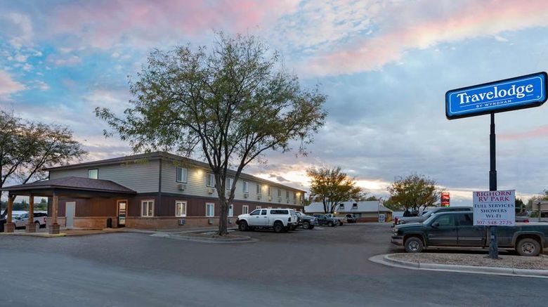 <b>Travelodge by Wyndham Lovell/Bighorns Exterior</b>. Images powered by <a href="https://iceportal.shijigroup.com/" title="IcePortal" target="_blank">IcePortal</a>.