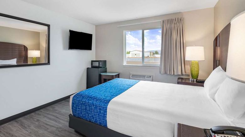 <b>Travelodge by Wyndham Lovell/Bighorns Room</b>. Images powered by <a href="https://iceportal.shijigroup.com/" title="IcePortal" target="_blank">IcePortal</a>.