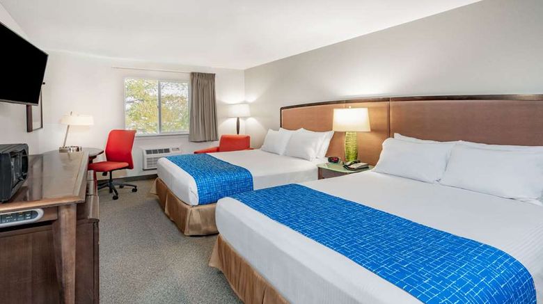 <b>Travelodge by Wyndham Lovell/Bighorns Room</b>. Images powered by <a href="https://iceportal.shijigroup.com/" title="IcePortal" target="_blank">IcePortal</a>.