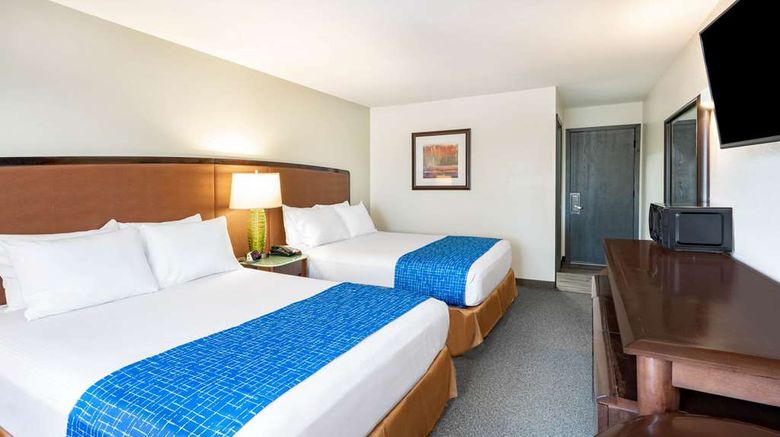 <b>Travelodge by Wyndham Lovell/Bighorns Room</b>. Images powered by <a href="https://iceportal.shijigroup.com/" title="IcePortal" target="_blank">IcePortal</a>.