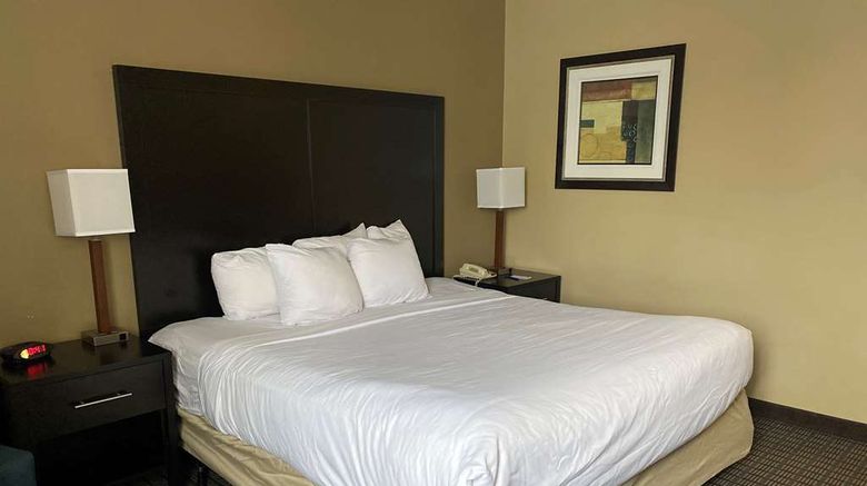 <b>SureStay Plus by BW Lebanon Valley Room</b>. Images powered by <a href="https://iceportal.shijigroup.com/" title="IcePortal" target="_blank">IcePortal</a>.