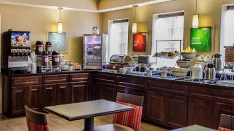 SureStay Plus by BW Lebanon Valley Restaurant