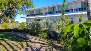 La Creole Beach Hotel & Spa