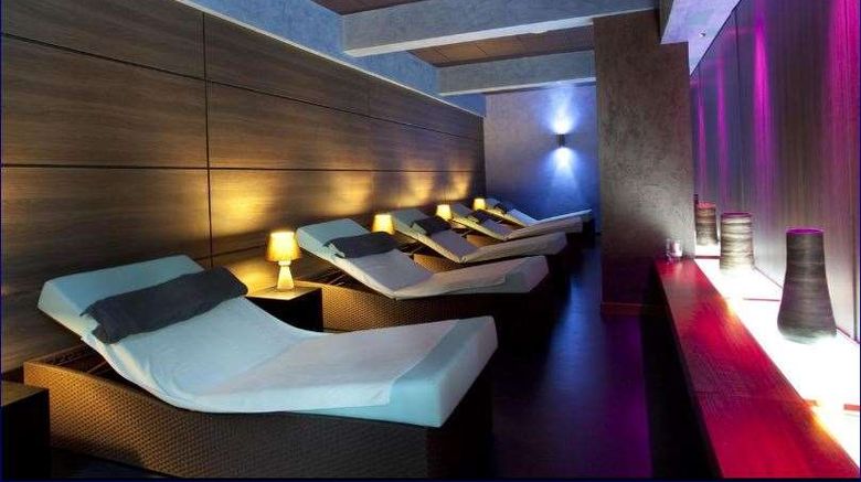 <b>Mahogany Hotel Residence & Spa Spa</b>. Images powered by <a href="https://iceportal.shijigroup.com/" title="IcePortal" target="_blank">IcePortal</a>.