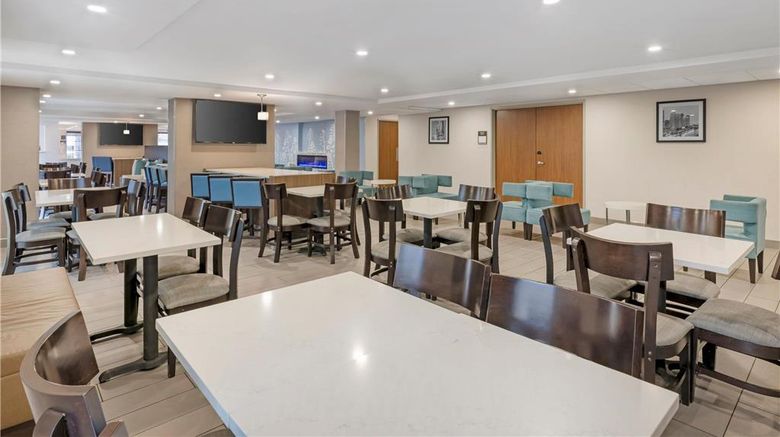 <b>MainStay Stes Oak Brook Terrace-Chicago Restaurant</b>. Images powered by <a href="https://iceportal.shijigroup.com/" title="IcePortal" target="_blank">IcePortal</a>.