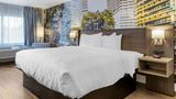 Clarion Pointe Raleigh Midtown Room
