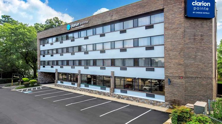 Clarion Pointe Raleigh Midtown Exterior