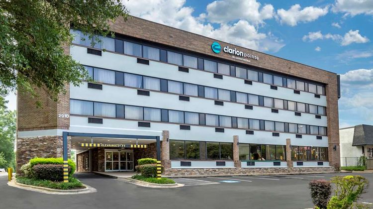 Clarion Pointe Raleigh Midtown Exterior