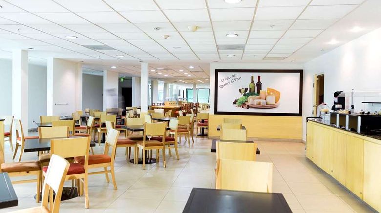 <b>Excellence Express Stes San Juan del Rio Restaurant</b>. Images powered by <a href="https://iceportal.shijigroup.com/" title="IcePortal" target="_blank">IcePortal</a>.
