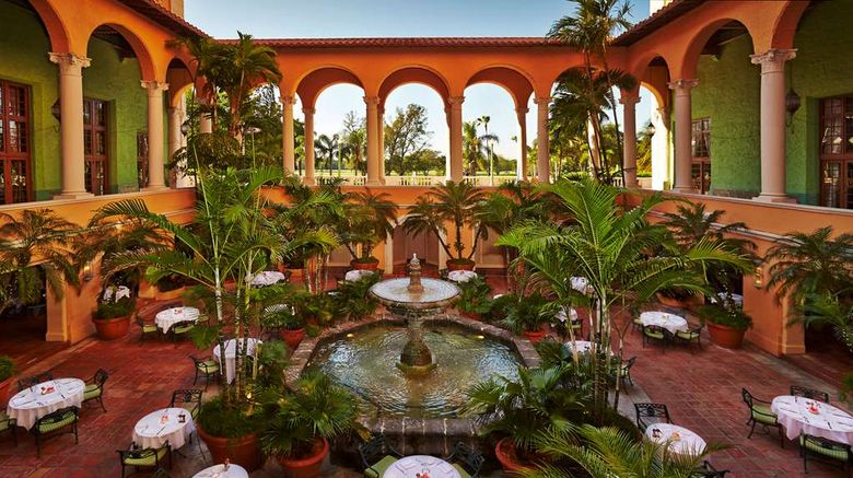<b>The Biltmore Hotel Restaurant</b>. Images powered by <a href="https://iceportal.shijigroup.com/" title="IcePortal" target="_blank">IcePortal</a>.