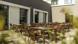 <b>Novotel Duesseldorf Airport Exterior</b>. Images powered by <a href="https://iceportal.shijigroup.com/" title="IcePortal" target="_blank">IcePortal</a>.
