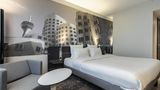 <b>Novotel Duesseldorf Airport Room</b>. Images powered by <a href="https://iceportal.shijigroup.com/" title="IcePortal" target="_blank">IcePortal</a>.